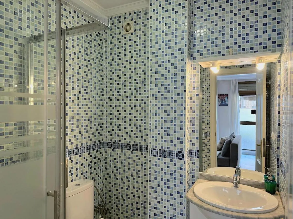 Apartment Estudio Junto A La Playa De La Malagueta & Parking Malaga